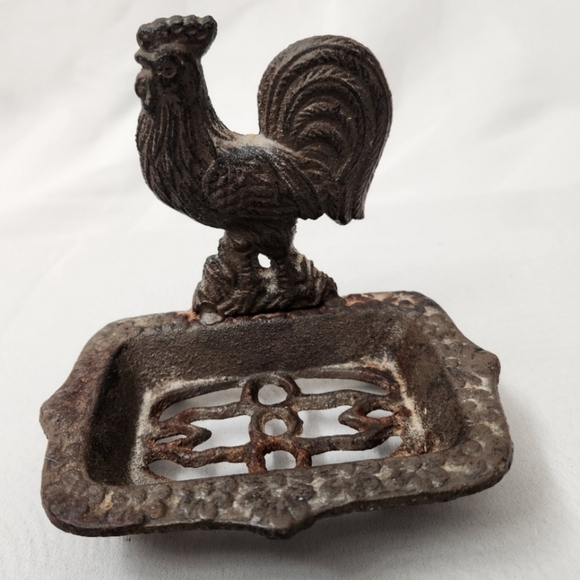 Rustic cast Iron soap dish - Picture 7 of 7